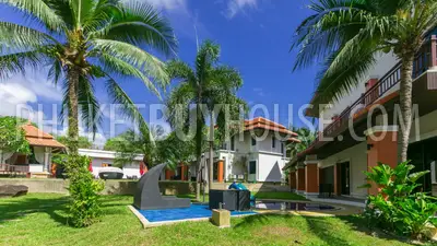 BAN5934: Spacious 12-Bedroom Villa with Two Pools in Bang Tao. Fotoğraf #44