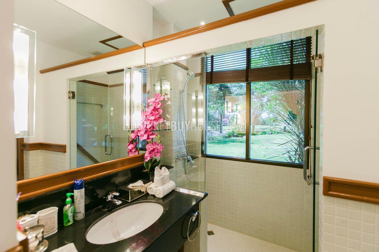 BAN5934: Spacious 12-Bedroom Villa with Two Pools in Bang Tao. Photo #56