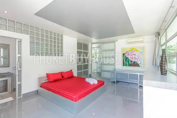 RAW5940: Pool Villa with a Tropical Garden in Rawai. Photo #20