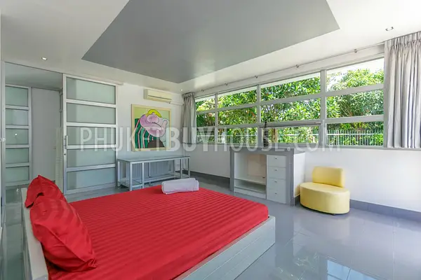 RAW5940: Pool Villa with a Tropical Garden in Rawai. Photo #22