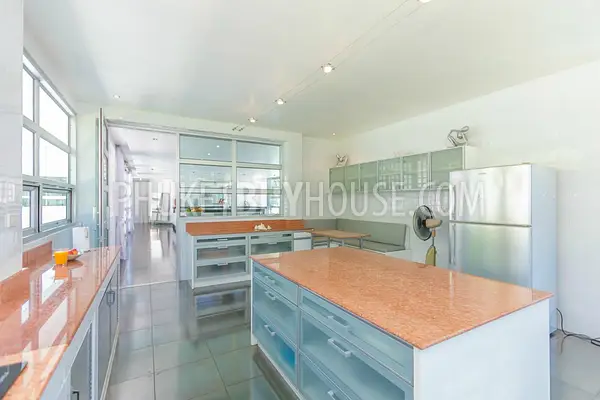 RAW5940: Pool Villa with a Tropical Garden in Rawai. Photo #24