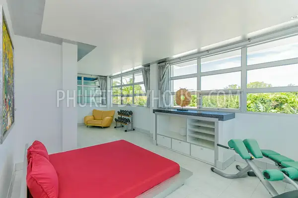 RAW5940: Pool Villa with a Tropical Garden in Rawai. Photo #30