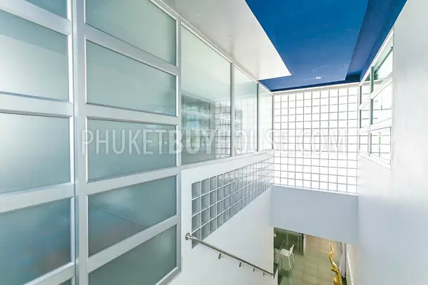 RAW5940: Pool Villa with a Tropical Garden in Rawai. Photo #39