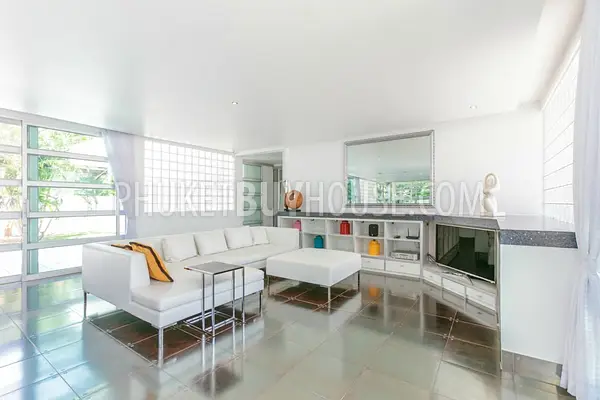 RAW5940: Pool Villa with a Tropical Garden in Rawai. Photo #44