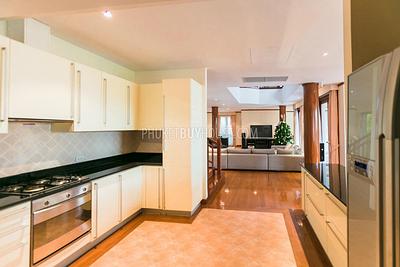 BAN5984: Amazing 3 Bedroom Villa near BangTao beach. Photo #10