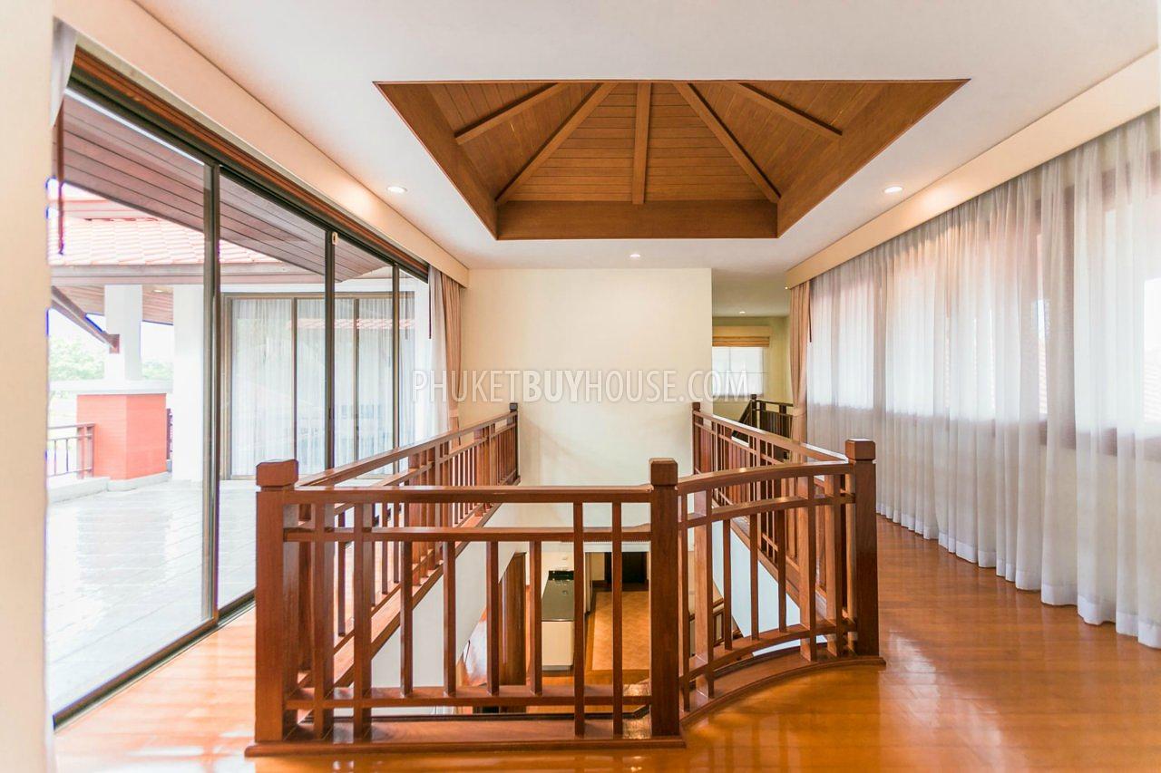 BAN5984: Amazing 3 Bedroom Villa near BangTao beach. Photo #16