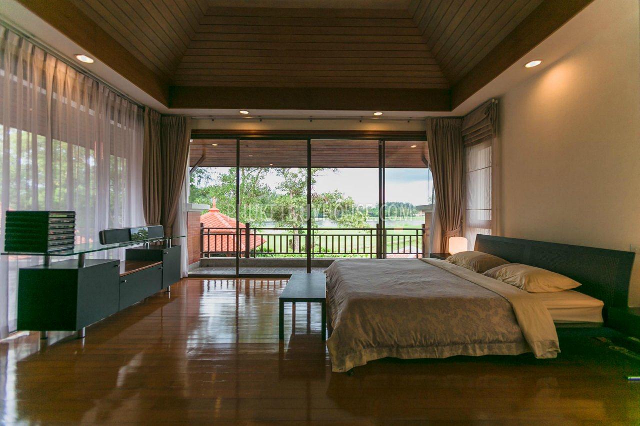 BAN5984: Amazing 3 Bedroom Villa near BangTao beach. Photo #19