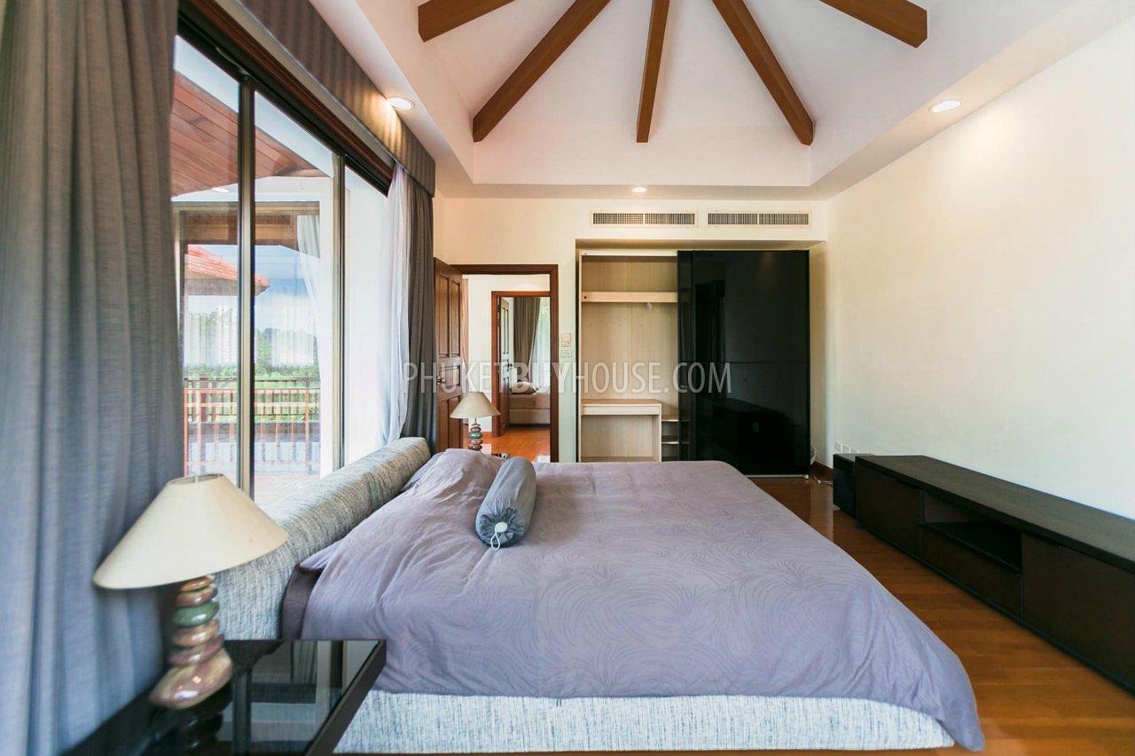 BAN5984: Amazing 3 Bedroom Villa near BangTao beach. Photo #26