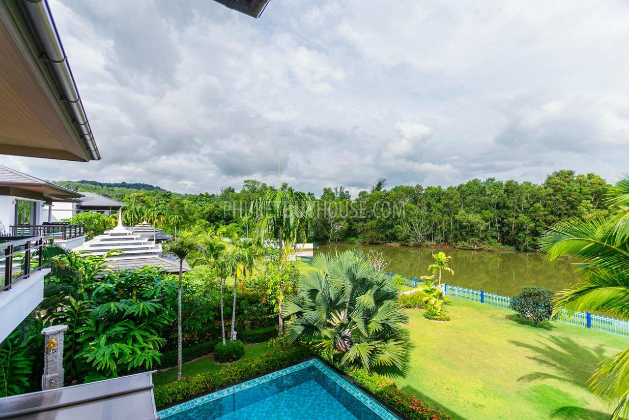 BAN5985: Luxury Villa with Lake view in Laguna area. Photo #13