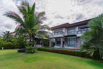 BAN5985: Luxury Villa with Lake view in Laguna area. Photo #20