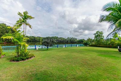BAN5985: Luxury Villa with Lake view in Laguna area. Photo #22