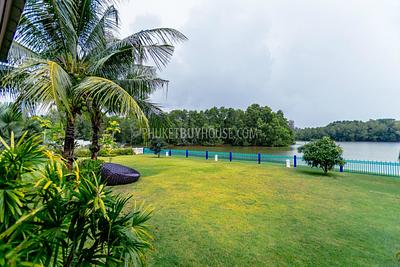 BAN5985: Luxury Villa with Lake view in Laguna area. Photo #29
