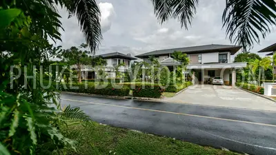 BAN5985: Luxury Villa with Lake view in Laguna area. Fotoğraf #107