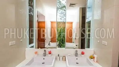 KAT5995: Charming townhouse with Sea view only 30 m. from the Kata Noi beach. Photo #2