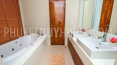 KAT5995: Charming townhouse with Sea view only 30 m. from the Kata Noi beach. Photo #14
