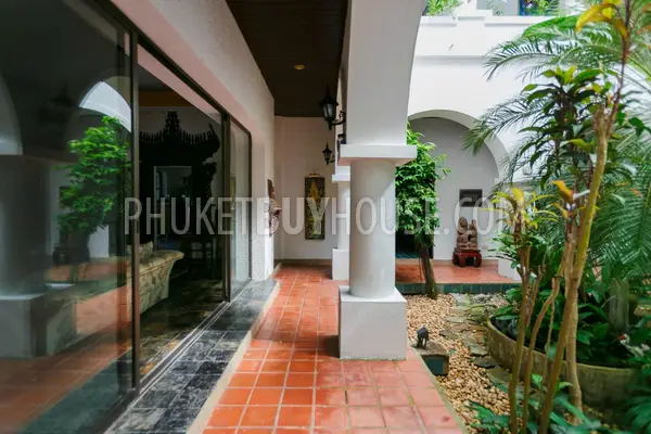 KAT5996: Spacious Mansion on the hillside in Kata. Fotoğraf #6
