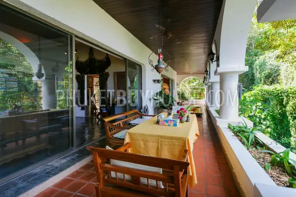 KAT5996: Spacious Mansion on the hillside in Kata. Fotoğraf #12