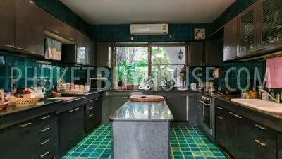 KAT5996: Spacious Mansion on the hillside in Kata. Photo #13