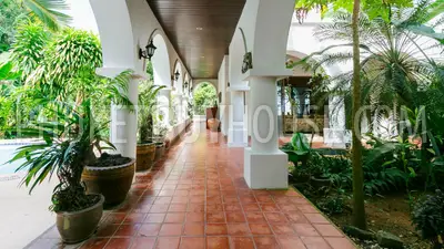 KAT5996: Spacious Mansion on the hillside in Kata. Photo #16