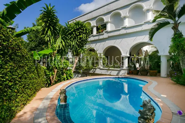 KAT5996: Spacious Mansion on the hillside in Kata. Fotoğraf #34