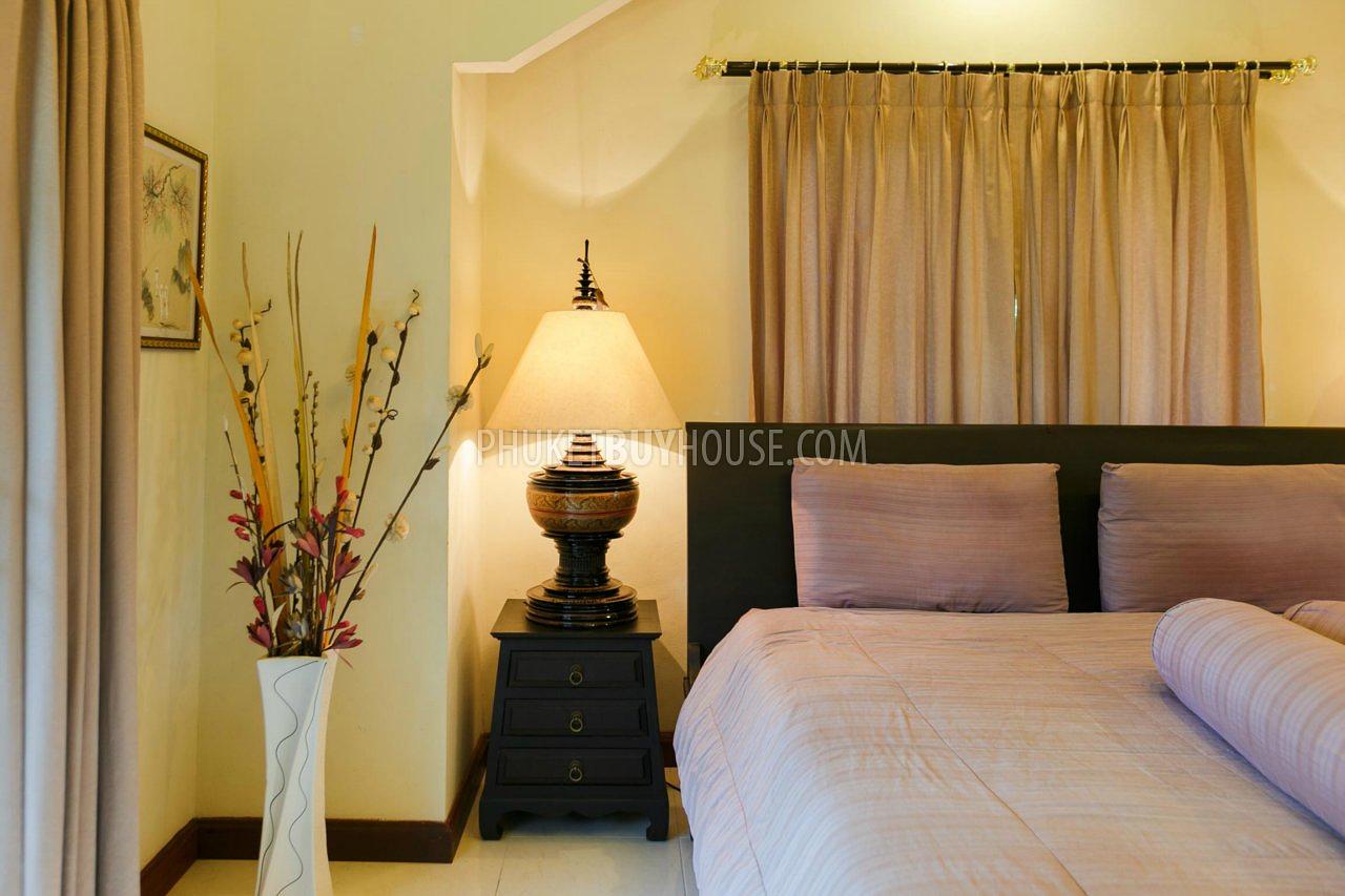 CHE5975: Tropical House with 3 Bedrooms in heart of Phuket. Фото #2