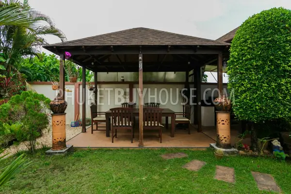 CHE5975: Tropical House with 3 Bedrooms in heart of Phuket. Fotoğraf #13