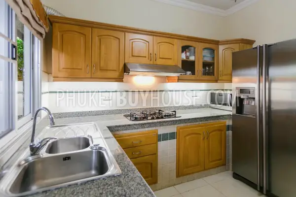 CHE5975: Tropical House with 3 Bedrooms in heart of Phuket. Fotoğraf #19