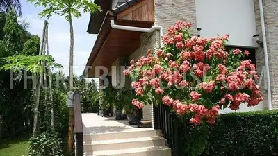 RAW5978: 2 Storey Mansion near Rawai Beach. Photo #5