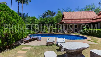 RAW5980: Thai-Balinese style Villa in Rawai. Photo #3