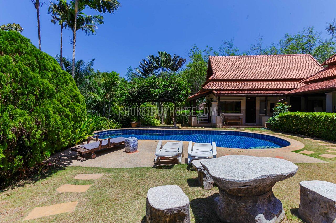 RAW5980: Thai-Balinese style Villa in Rawai. Photo #3
