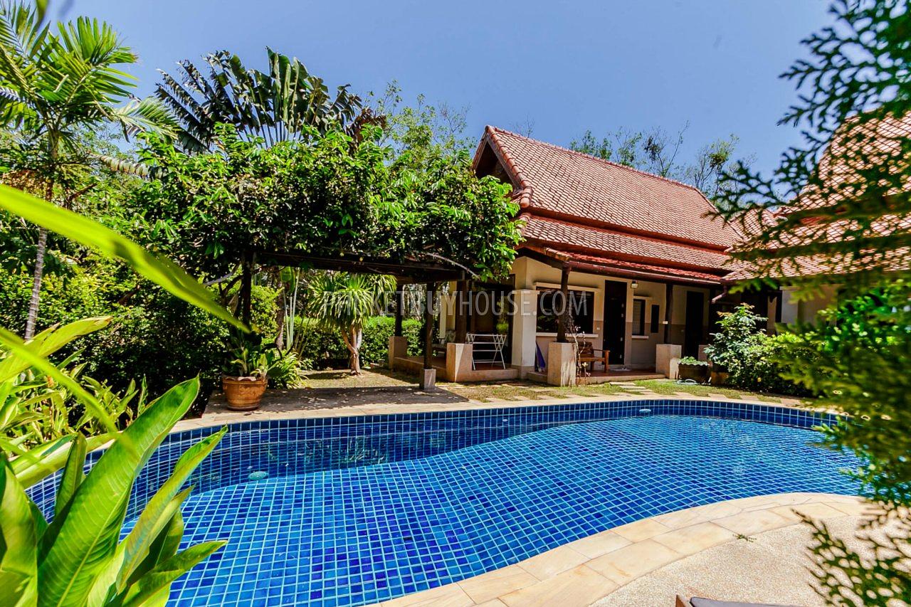 RAW5980: Thai-Balinese style Villa in Rawai. Photo #10