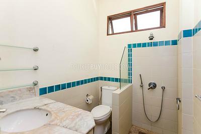 RAW5980: Thai-Balinese style Villa in Rawai. Photo #15