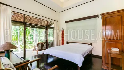 RAW5980: Thai-Balinese style Villa in Rawai. Photo #19