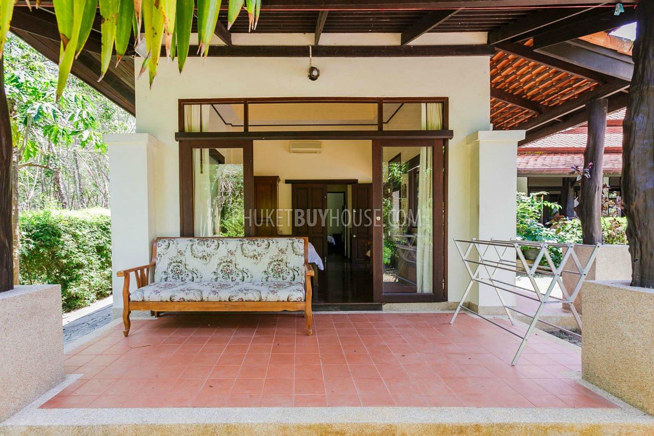 RAW5980: Thai-Balinese style Villa in Rawai. Photo #24