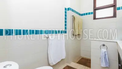 RAW5980: Thai-Balinese style Villa in Rawai. Photo #31