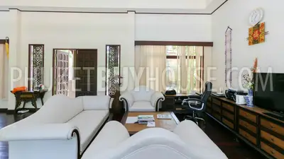 RAW5980: Thai-Balinese style Villa in Rawai. Photo #39