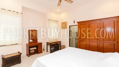 RAW5980: Thai-Balinese style Villa in Rawai. Photo #47