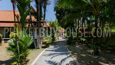 RAW5980: Thai-Balinese style Villa in Rawai. Photo #62