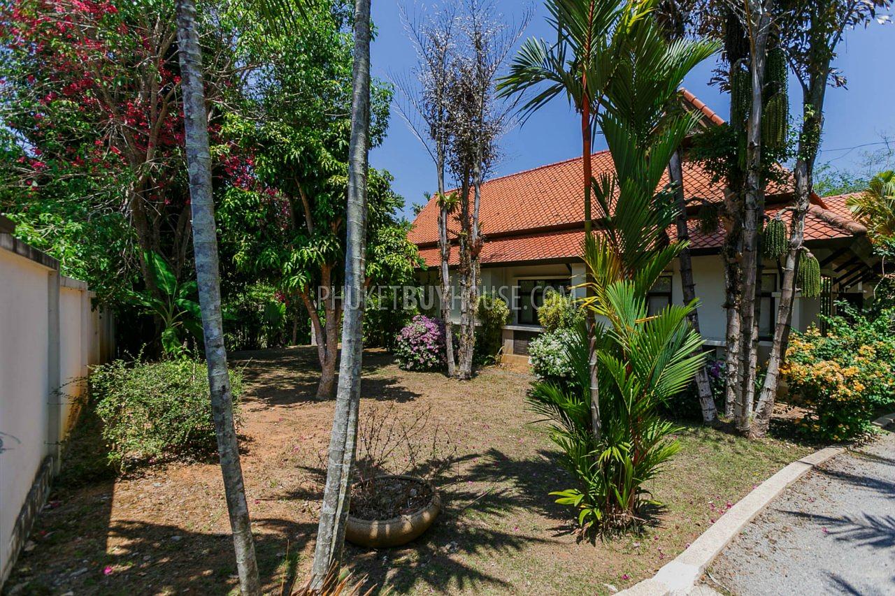 RAW5980: Thai-Balinese style Villa in Rawai. Photo #63