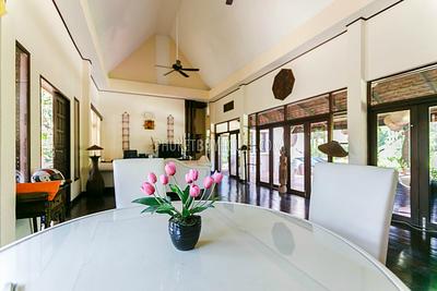 RAW5980: Thai-Balinese style Villa in Rawai. Photo #66