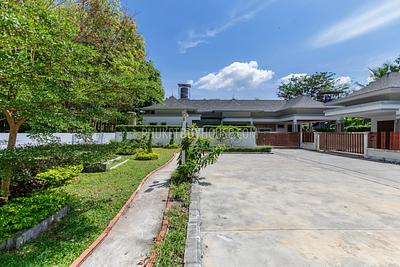 TAL6016: Brand new House with Pool in Thalang. Photo #3