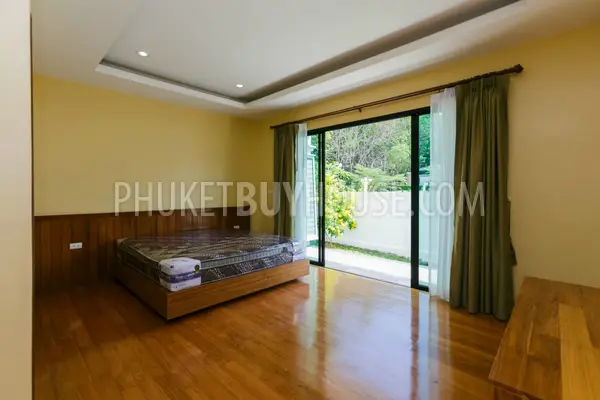 TAL6016: Brand new House with Pool in Thalang. Photo #15
