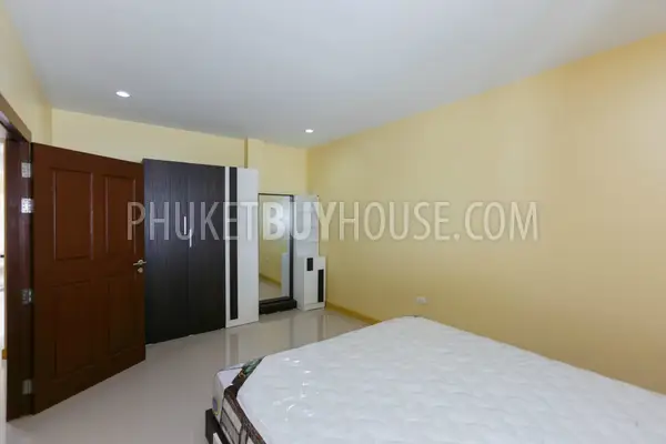 TAL6016: Brand new House with Pool in Thalang. Photo #23