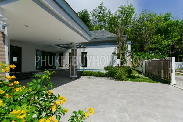 TAL6016: Brand new House with Pool in Thalang. Photo #27