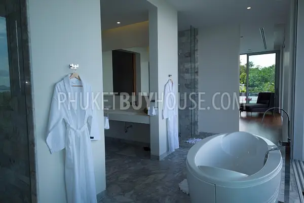 CAP6025: Luxury Residence with panoramic Sea view in Yamu. Fotoğraf #2