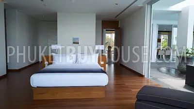 CAP6025: Luxury Residence with panoramic Sea view in Yamu. Photo #3