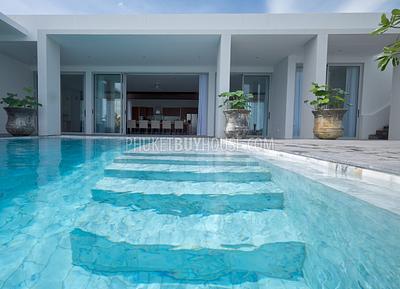 CAP6025: Luxury Residence with panoramic Sea view in Yamu. Photo #11