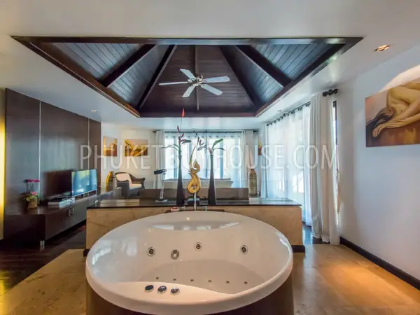 PAT6026: Large private Villa with amazing Sea View in Kalim. Photo #21