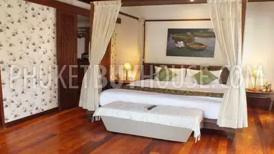 SUR6000: Private Villa with 5 Bedroom near Surin beach. Fotoğraf #11