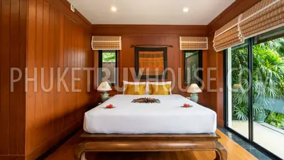 NAI6002: Fashion Villa with Private Pool in Nai Harn. Fotoğraf #22